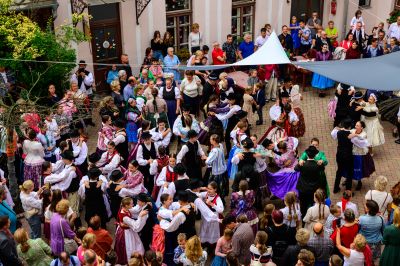 Kecskeméti Lakodalmas / Gyenes Kata