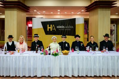 Kecskeméti Lakodalmas / Gyenes Kata